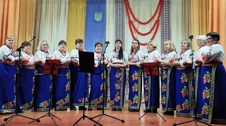 Коли громада одна родина: в Іванківцях провели благодійний захід на підтримку воїна-односельця