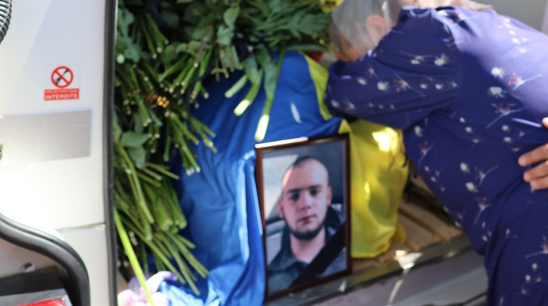 «Мамо, я пішов боротись з росіянами» – навіки дев’ятнадцять володимирчанину