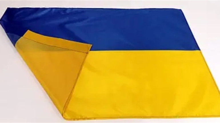 ТОВ «Лакор» — надійний виробник прапорів на замовлення для держави, бізнесу та особливих подій