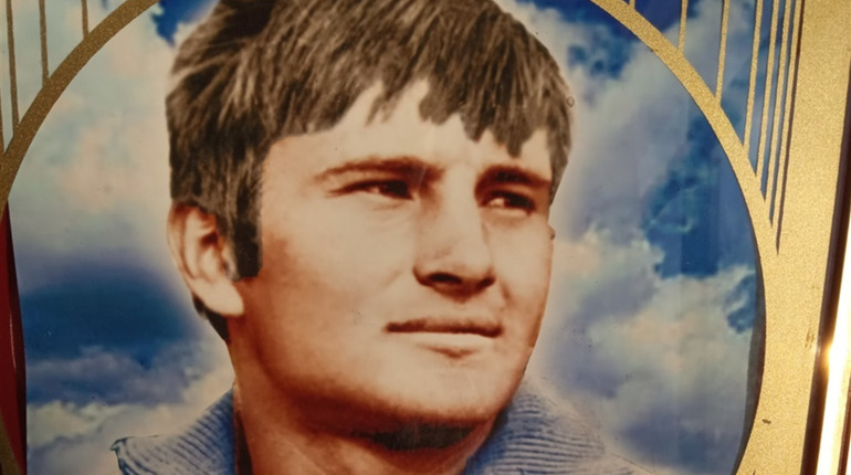 «Мій дідусь — наймолодший майстер спорту з греблі на байдарках та каное»: спортсмену 70