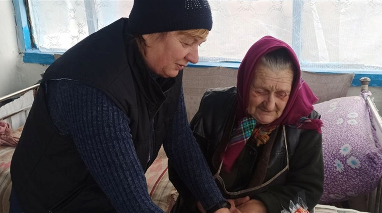 Як працюють соціальні працівники у Звягельській громаді?