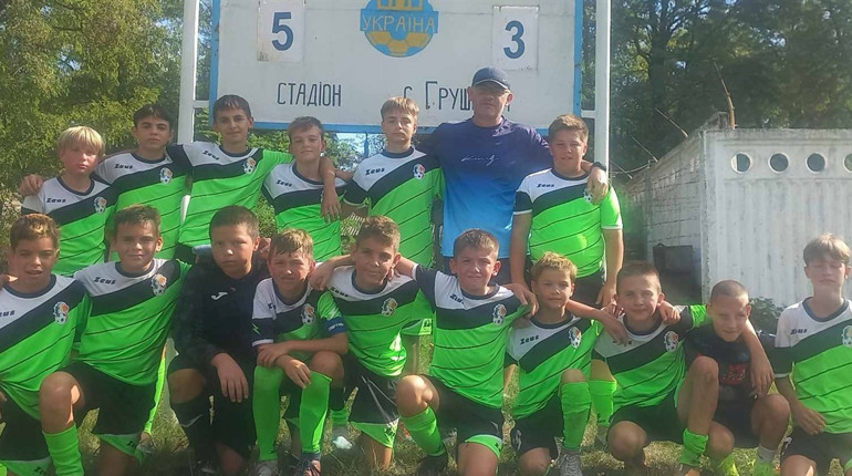 Спекотні футбольні вихідні від первомайських футболістів з Victory