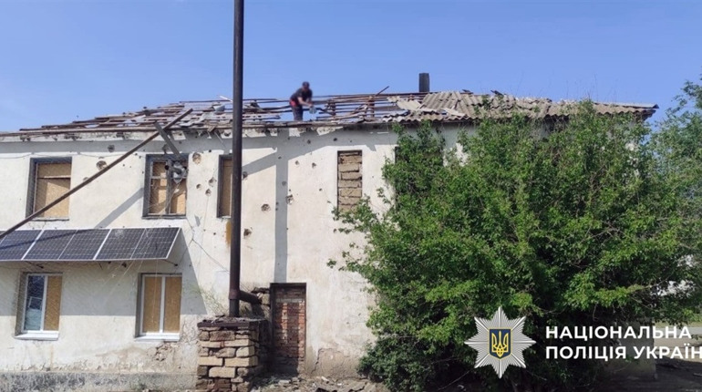 Загарбники обстріляли понад 40 населених пунктів Херсонщини: постраждали 12 людей