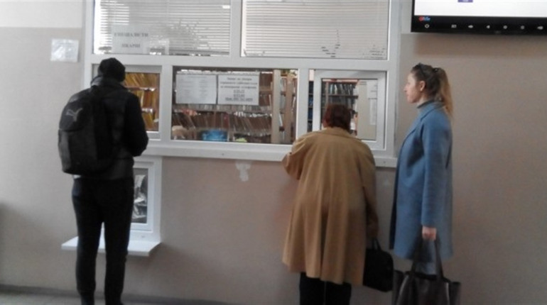 Українці віком понад 40 років отримають гроші на медогляд: як це працюватиме