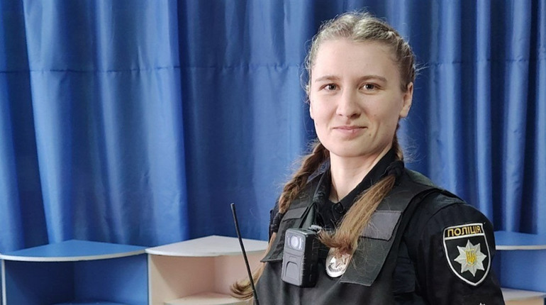 Поліцейські у школах Первомайська: як це працює