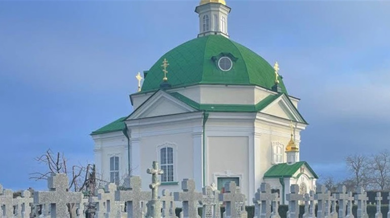 У власність держави хочуть повернути Всесвятську церкву у Почаєві
