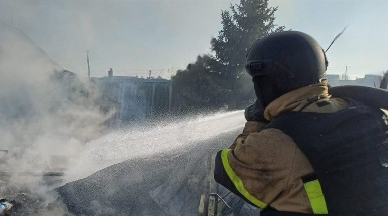 На Херсонщині окупанти атакували житлові будинки, приватні автівки та соціальну інфраструктуру