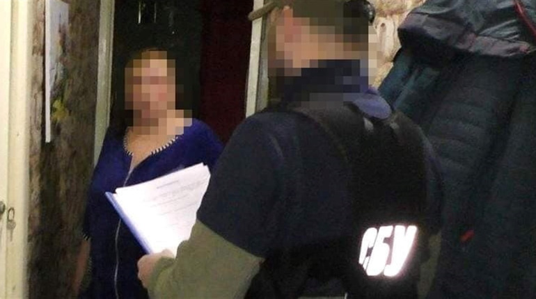 СБУ затримало ще одну уманку за розповсюдження російської пропаганди