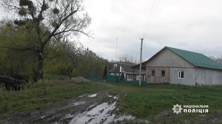 Поліцейські Черкащини затримали чоловіка, який вбив свою знайому