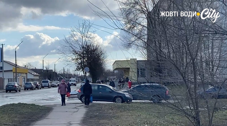 ВПО з 1 лютого можуть подавати заяви на продовження виплат. Що для цього потрібно