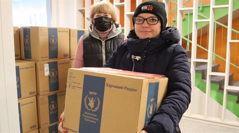 Курахівцям і переселенцям видаватимуть гуманітарку від ООН. Коли і де можна отримати допомогу