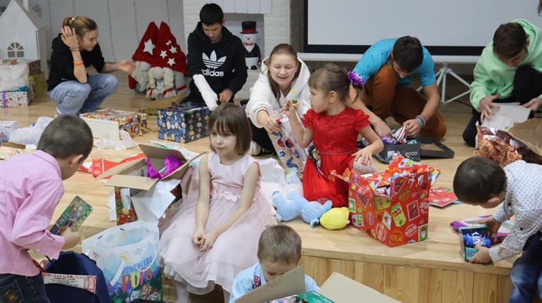 Різдвяні дива відбуваються в южноукраїнському центрі соціально-психологічної реабілітації дітей