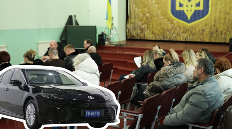 Фонтанська щедрість: сільрада на Одещині купила «нафаршировану» Toyota Camry Prestige, не для себе