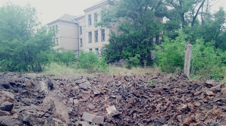 Росіяни обстріляли Торецьк: пошкоджено амбулаторію