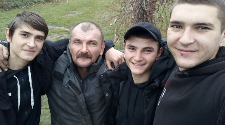 Про Леоніда Хіміча односельці говорили, що має цей чоловік “золоті руки”