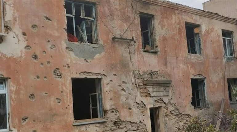 На Херсонщині окупанти обстріляли житлові квартали, критичну та соціальну інфраструктуру