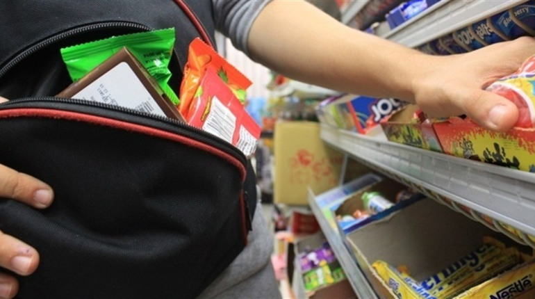 Замість тюрми — пробація: суд розглянув справу про крадіжку в Городку