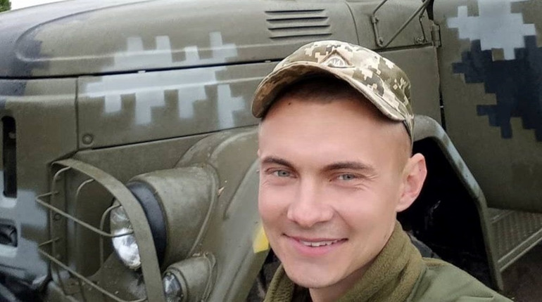 Євгеній Шамбір без м’яча в дитинстві не міг прожити й дня