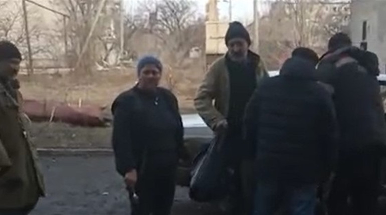 Роздали гуманітарку, дізналися прізвища людей, з якими втрачено зв’язок тощо