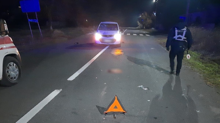 Смертельна ДТП на Одещині: під колесами авто загинув пішохід