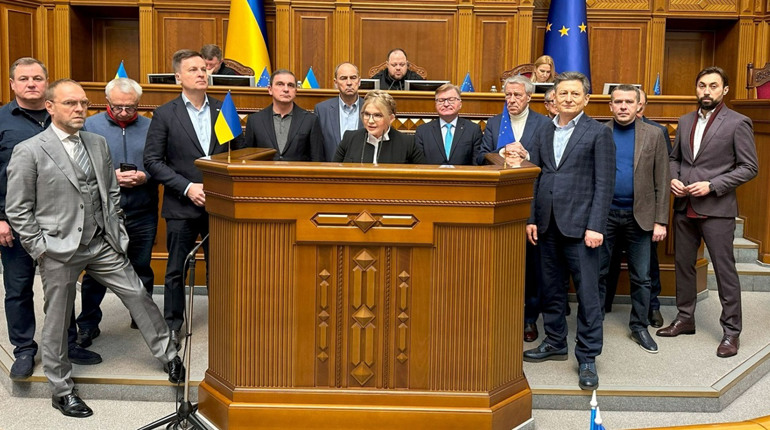 «Батьківщина» змушує владу відкласти другий етап продажу сільськогосподарської землі