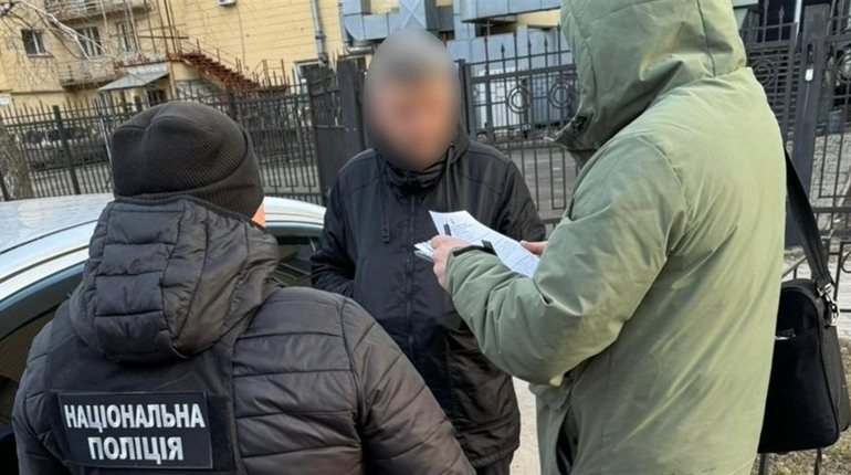 Опікунство за 3000 доларів: на Сумщині викрили схему перетину кордону військовозобов'язаних