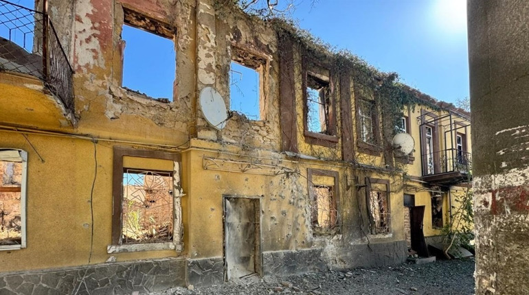На Херсонщині армія рф завдала ударів по житлових кварталах, критичній та соціальній інфраструктурі