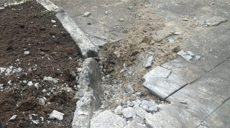 Поліція веде розслідування обстрілу інтернату в Атинську