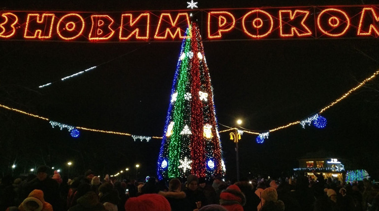 Стало відомо, коли відкриють головну ялинку Конотопа