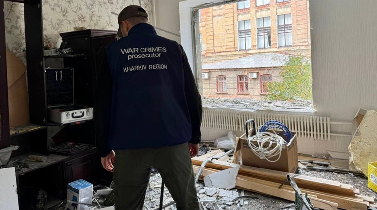 Російський дрон ударив по гуртожитку в Харкові, де жили переселенці з Куп’янська
