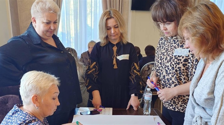 Після навчання-відразу до дій: представниці Дмитрівської громади відвідали тренінг у Києві
