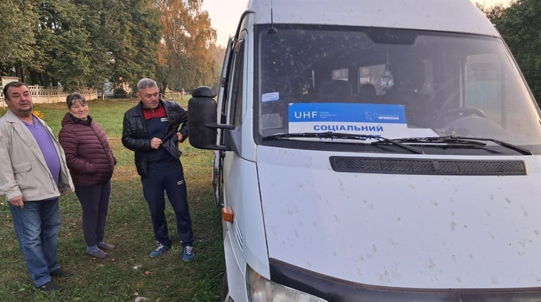 Між селами Горіле й Клочківка та Глуховом почав курсувати безоплатний соціальний автобус