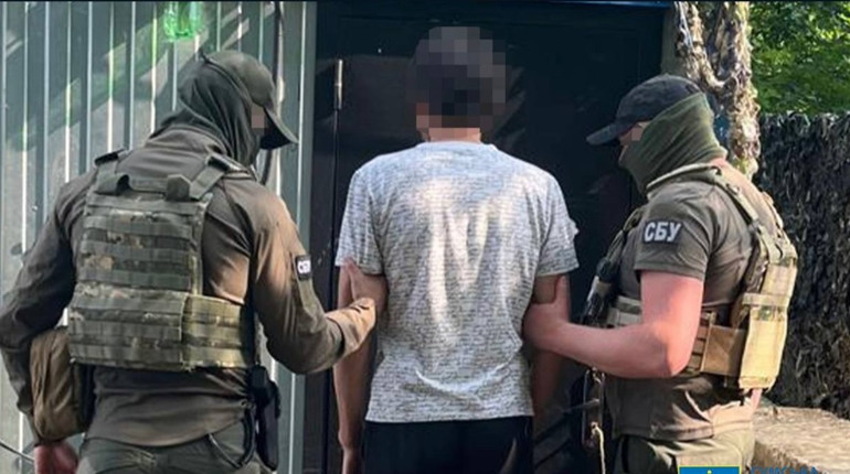 Викрито агента ФСБ на Сумщині: Підполковник запасу шпигував для ворога та вербував інформаторів