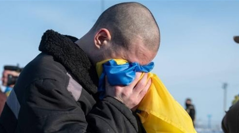 Допомога звільненим із полону: як мешканцям Южноукраїнської громади отримати 10 000 грн