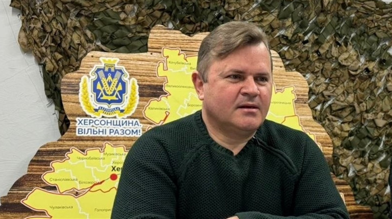 Голова комісії зі знищення зіпсованої гуманітарки і Херсонська ОВА по-різному пояснили її існування