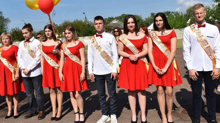 Останній дзвоник 2024: про завершення навчального року учнів Переяславщини він сповістить 31 травня