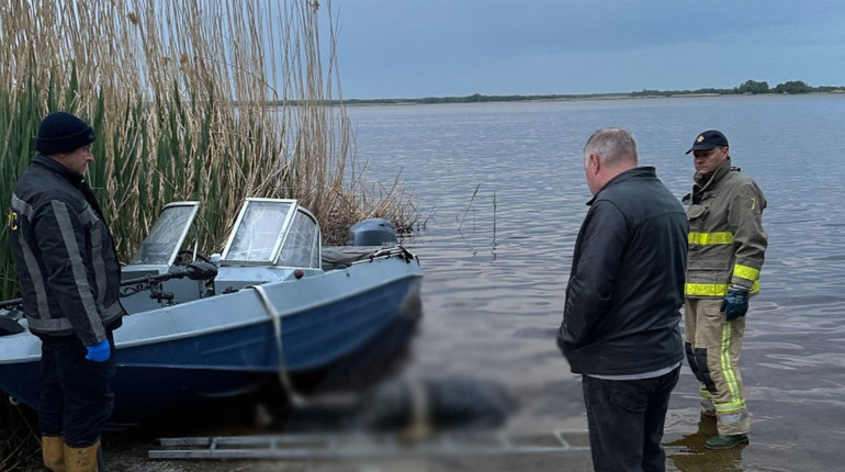 Поблизу Стайок у Дніпрі виявили потопельника: чоловік зник ще у квітні