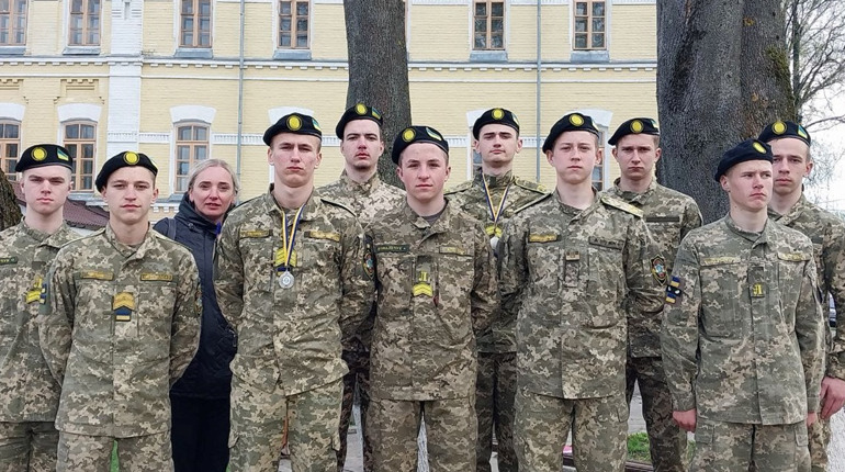 Учні військово-спортивного профілю Володимирецького ліцею взяли участь в обласній спартакіаді