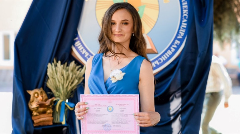 Чортків’янка Світлана Возьна – переможниця ХІІ Міжнародного мовно-літературного конкурсу