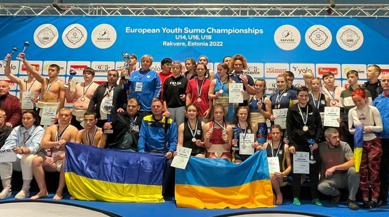 Южноукраїнські сумоїсти вибороли золоту, срібну та бронзову медалі на Чемпіонаті Європи