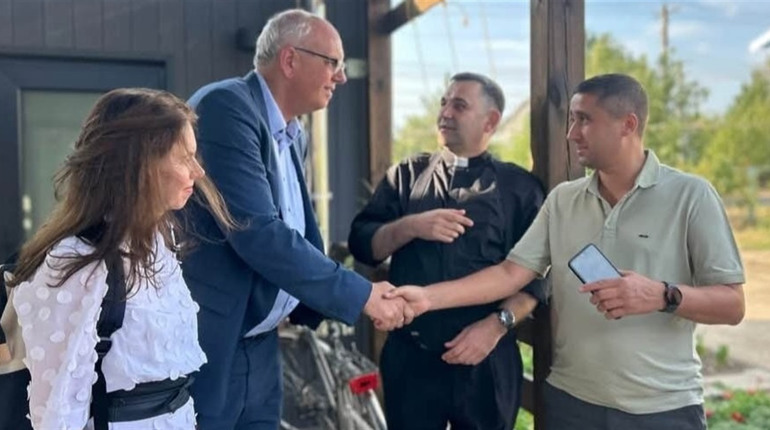 У Великодальницькій громаді з'явиться сучасна модульна амбулаторія: кошти надають партнери з Бремена