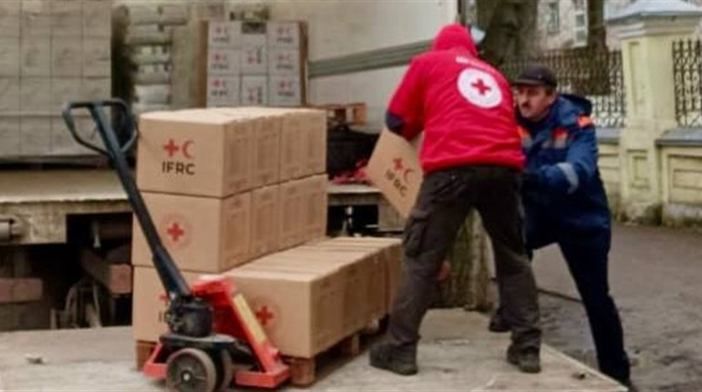 Волонтери передали допомогу жителям Есманьської громади