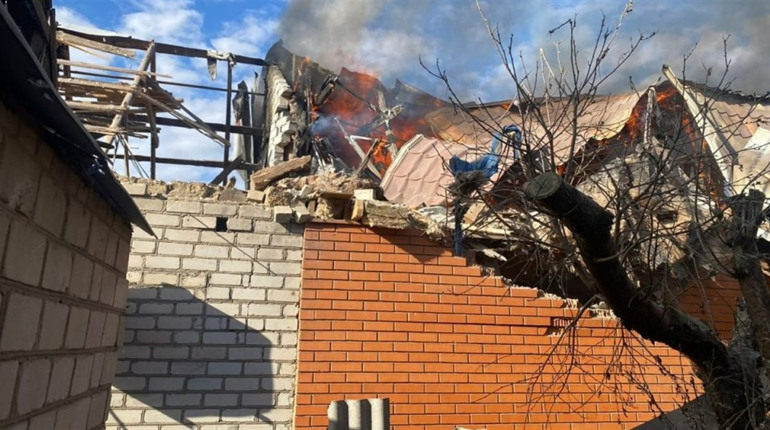 У Херсоні зранку пролунали вибухи: росіяни обстрілюють Корабельний район і центр міста