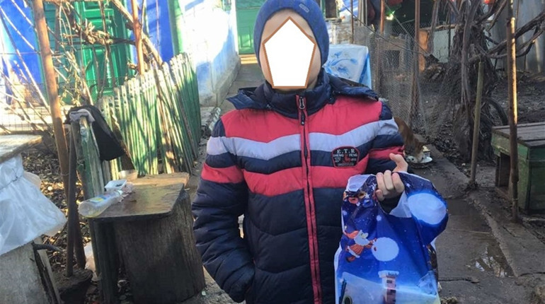 У Святвечір 17 дітей громади Біляївки отримали подарунки: це був сюрприз від служби у справах дітей