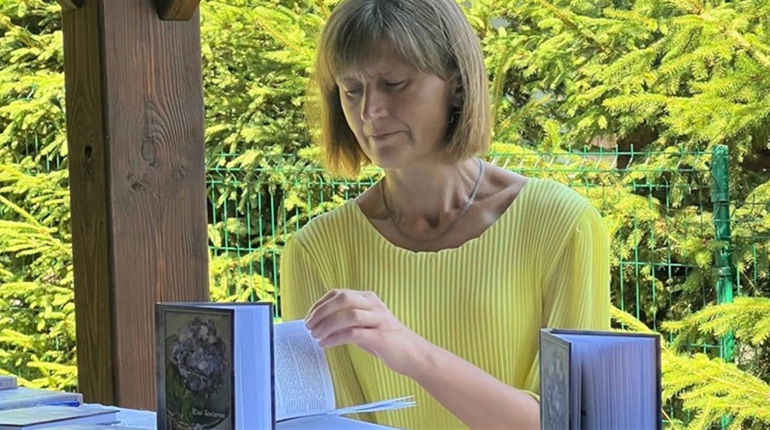 У Кременці відбулась презентація нової книги Юлії Бондючної