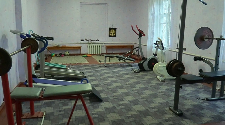 Тренажерний зал «Здоров'я» НВК № 17 — проект за здоровий спосіб життя