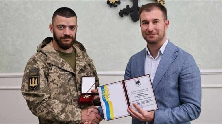 Героя оборони Чернігова нагороджено званням Почесного громадянина міста
