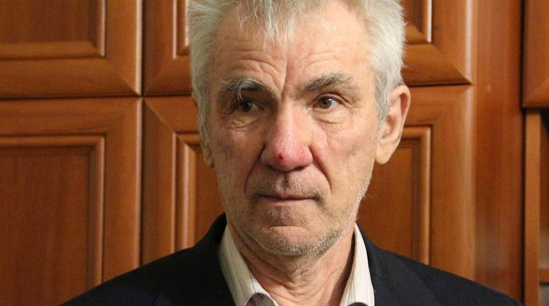 Помер відомий поет з Гуляйполя Григорій Лютий