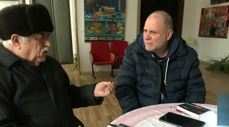 Вінграновський як міфотворець. Розмова по-сусідськи: інтерв'ю з «Буковинського журналу»