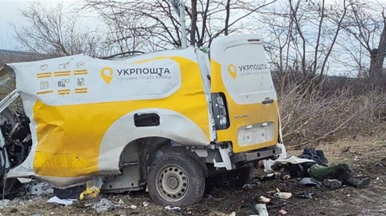 «Вони везли пенсії, а не війну». Загибель українських листонош у перші дні повномасштабного